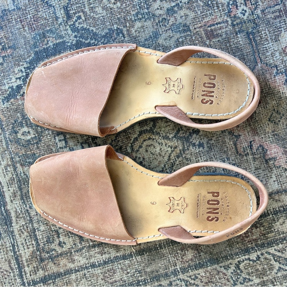 Pond Tan Leather Sandals Minimalist Design